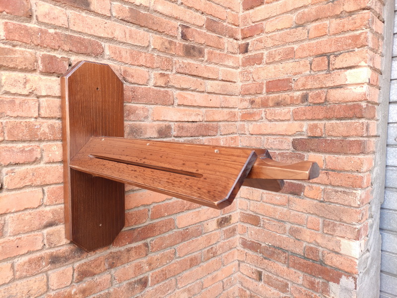 porta montura caballo colgar madera 61.5x75x20 2u